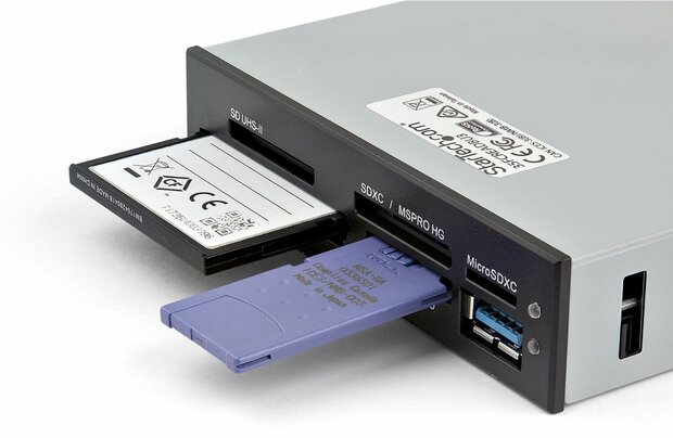 USB 3.0 Internal Multi-Card Reader (UHS-II Support, SD/Micro SD/Memory Stick/Compact Flash)