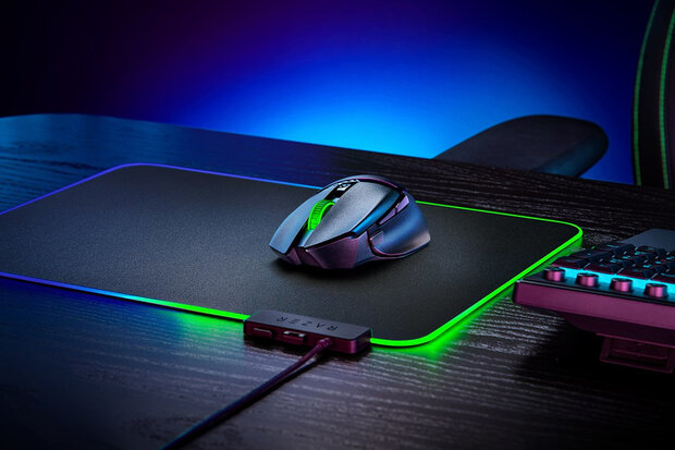 Basilisk V3 X HyperSpeed Wireless Ergonomic Gaming Mouse